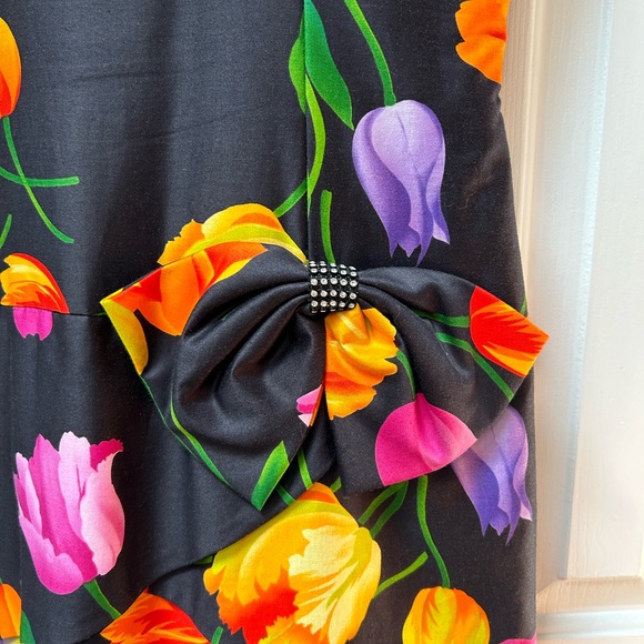 Rare vintage AJBari floral dress. Layered petals form hem. Mandarin collar. 10. - Picture 3 of 6